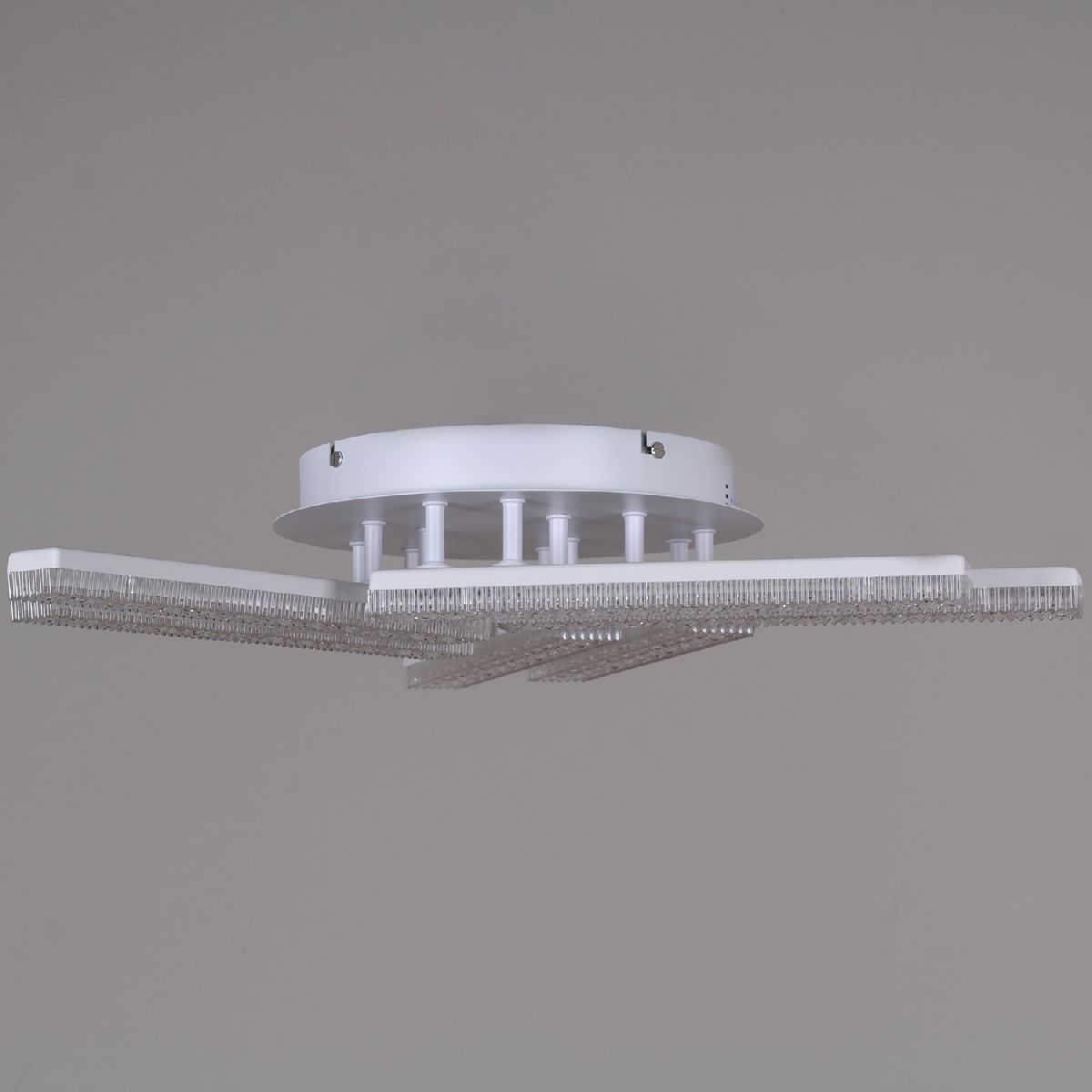 Потолочная люстра Reluce 03446-3.3-06C WH