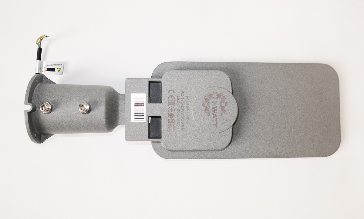 Уличный консольный светильник i-Watt i-15104