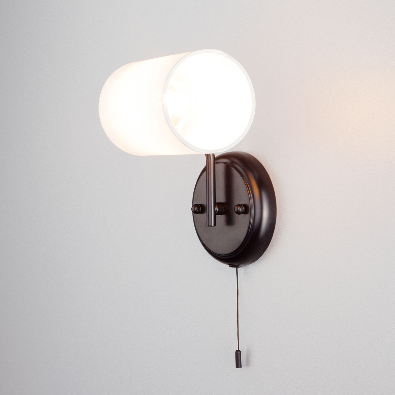 Спот Eurosvet Duetto 70072/1 белый