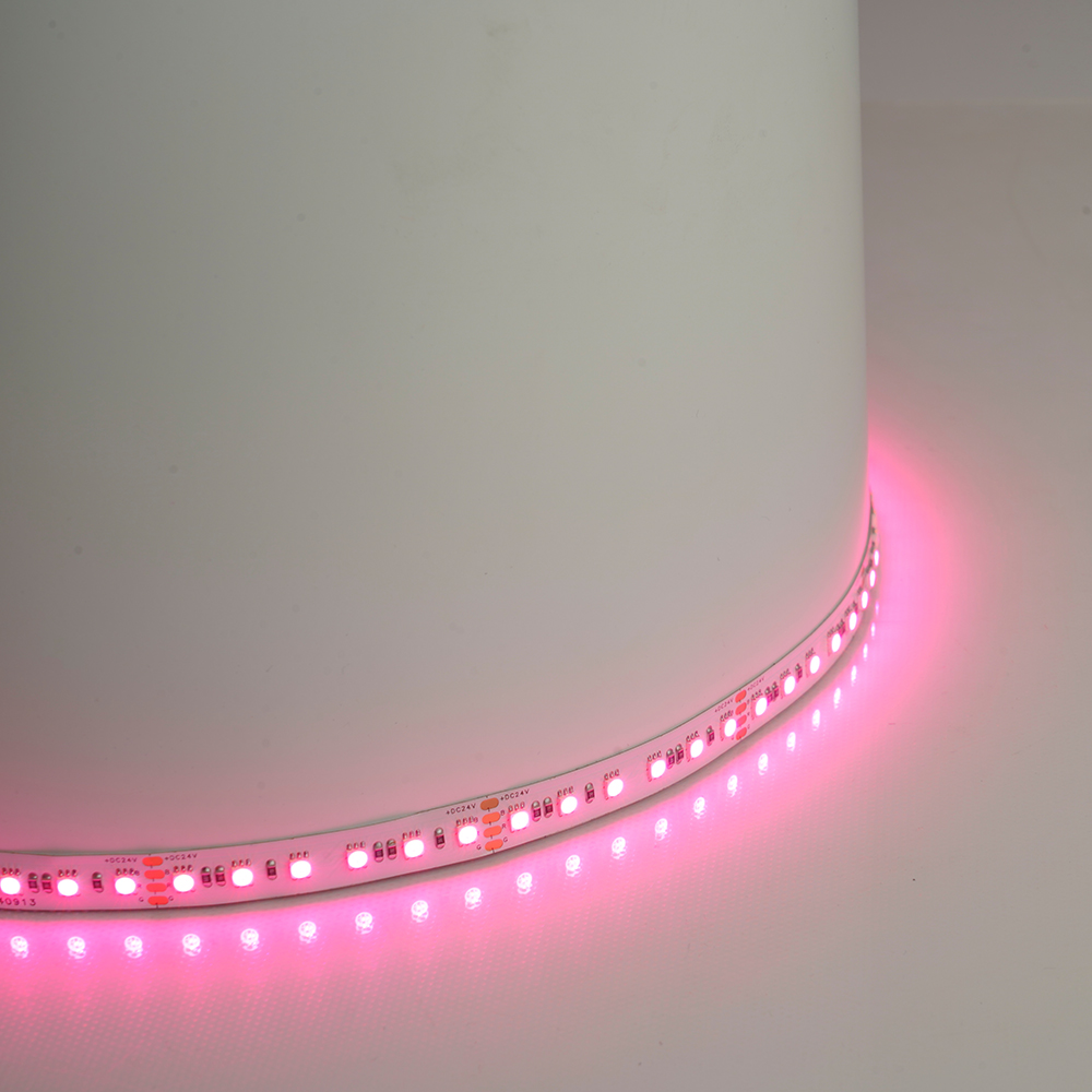 Светодиодная лента Feron LS501 24В 5050 11Вт/м RGB 5м IP20 51823