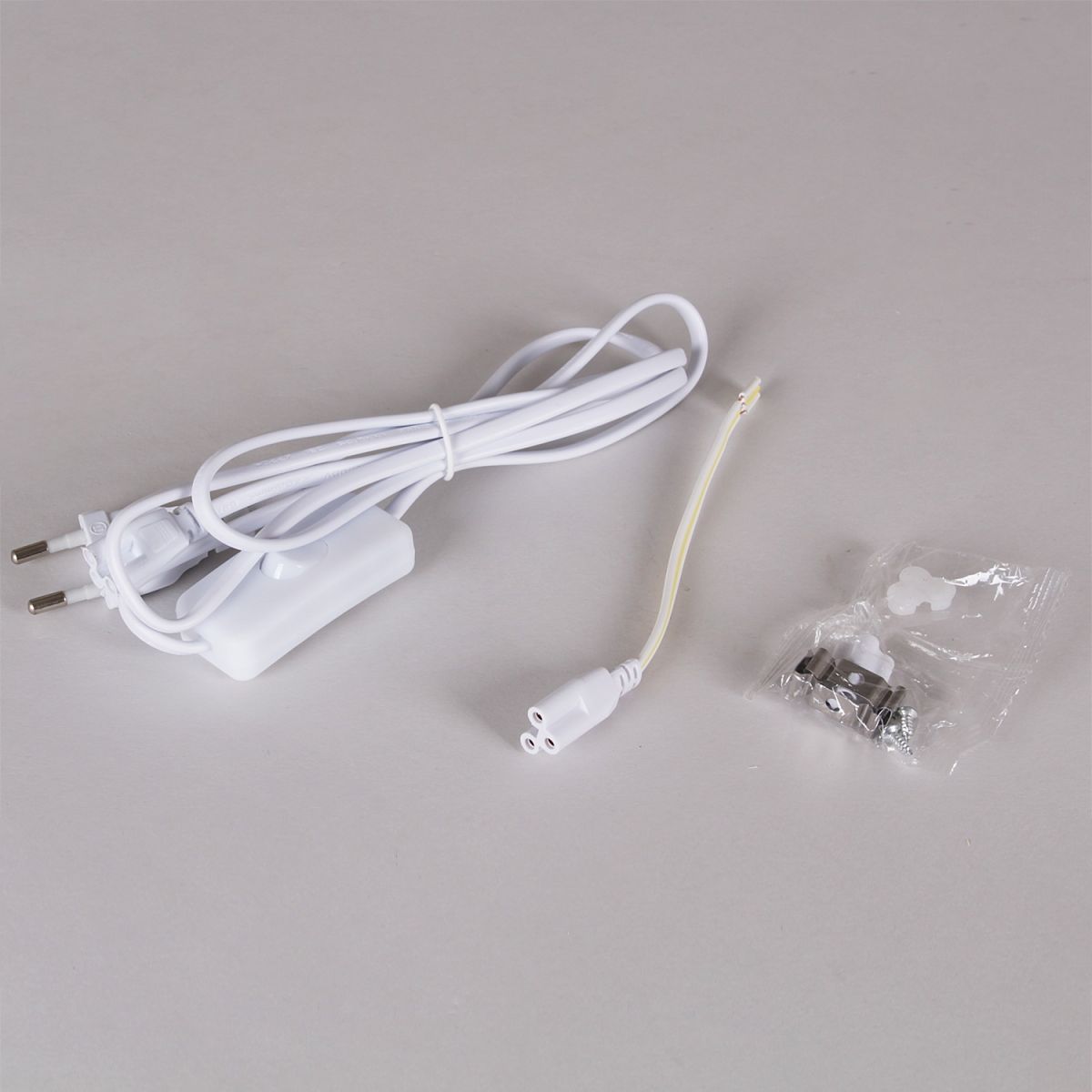 Линейный светильник Reluce 54002-9.5-001QL 4000K LED9W WT