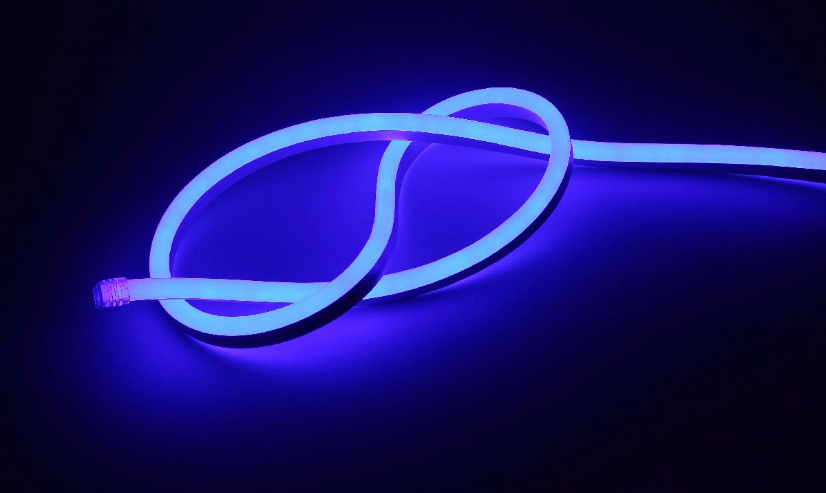 Светодиодная неоновая лента Эра 220В 2835 7Вт/м синий 20м IP67 N2835-120-IP67-220V-20m-B Б0043075