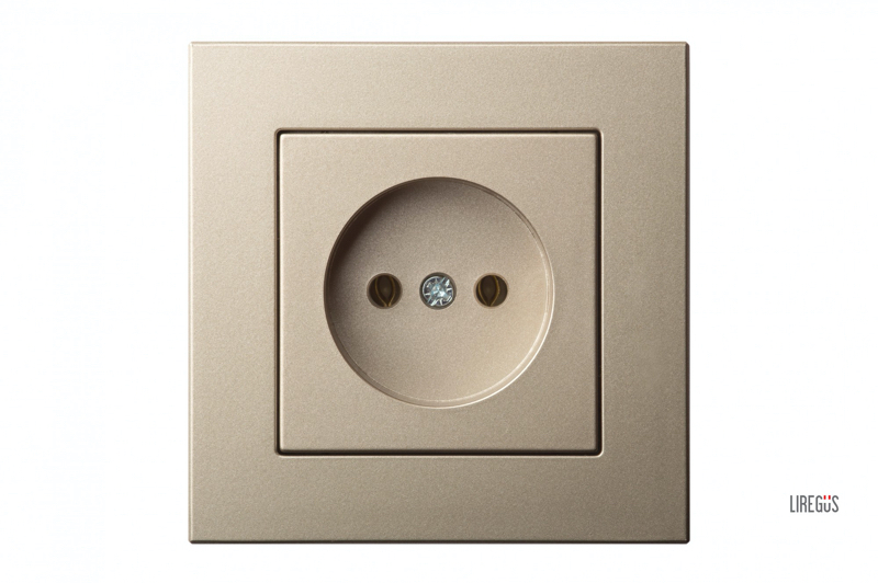 Розетка Liregus Epsilon 28-309