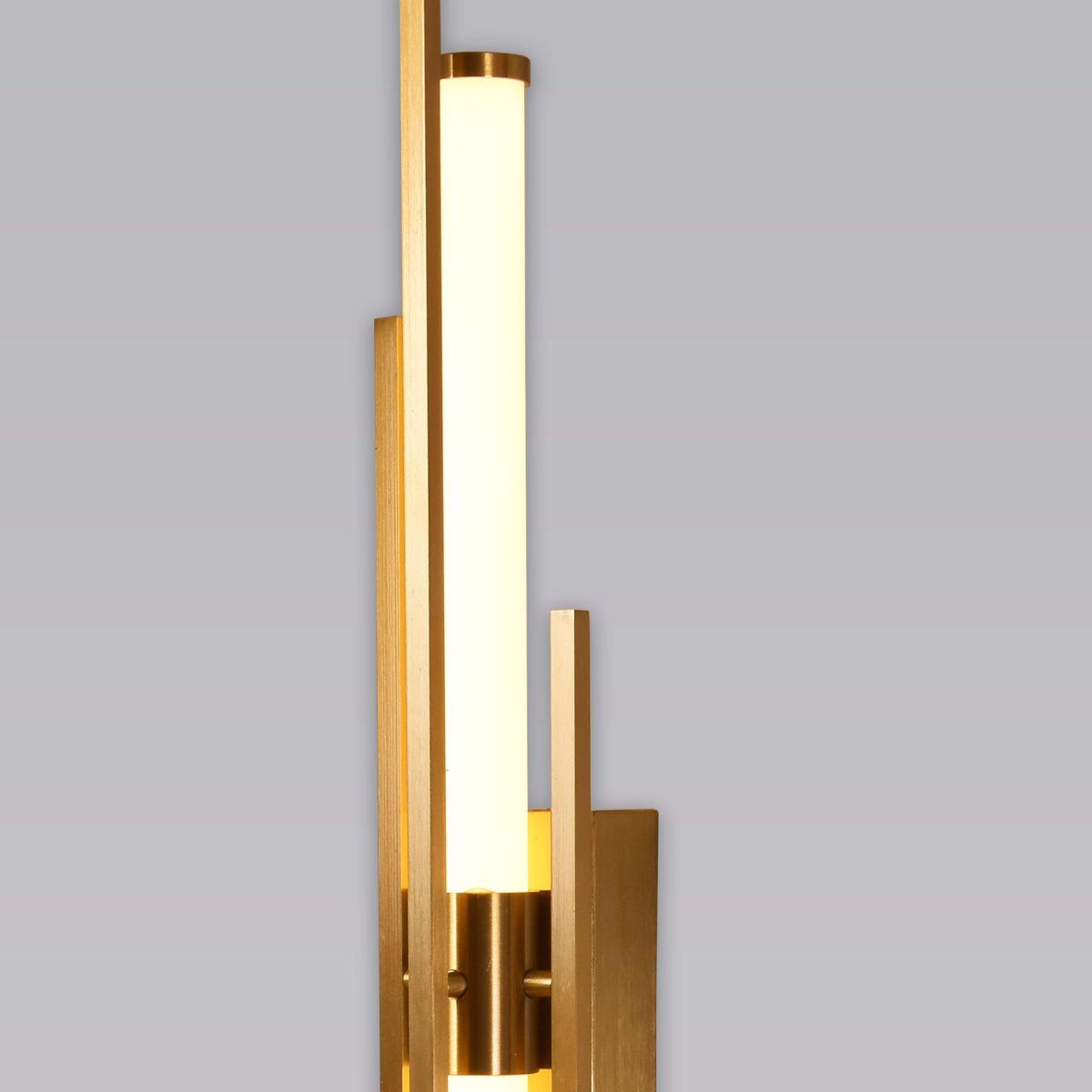 Настенный светильник Alfa Light F1024-66