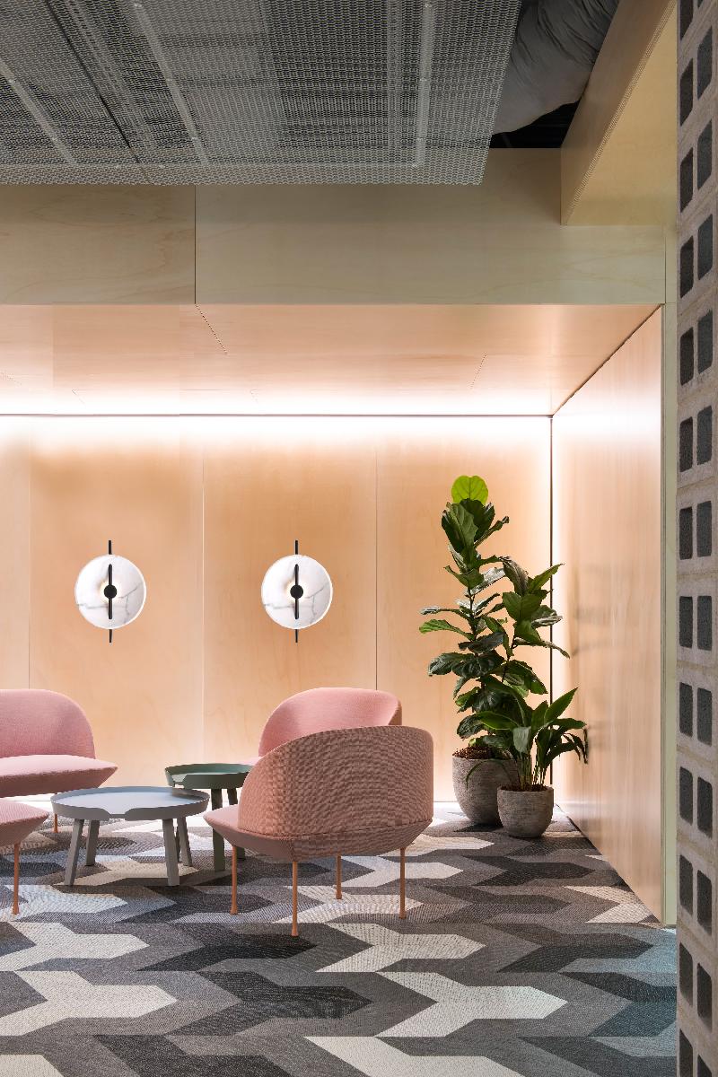 Бра Milosh tendence 0751WL-1BK