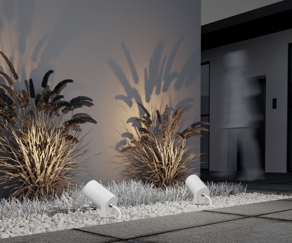 Ландшафтный светильник Maytoni Bern O050FL-L15W3K