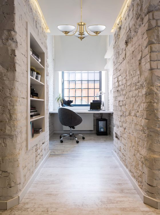 Люстра на штанге Kutek N KLOSZ N-ZW-3(P)