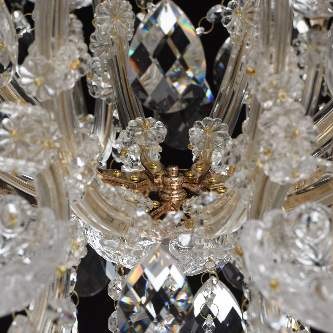 Подвесная люстра Chiaro Одетта 405010810 в Москве