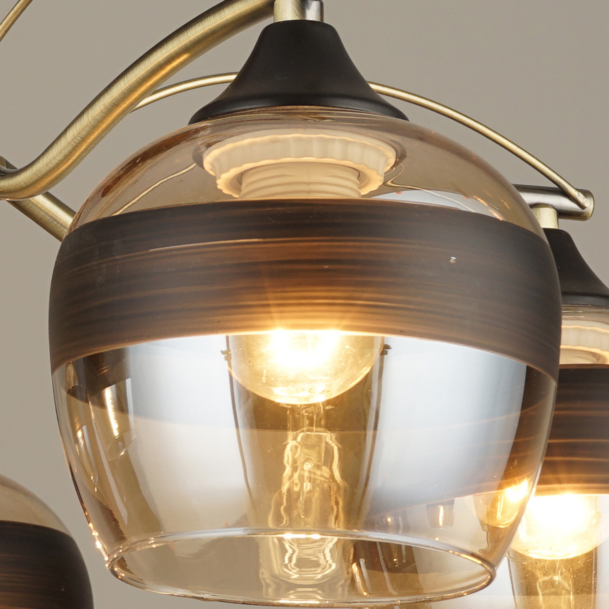 Люстра на штанге Reluce 03627-0.3-05