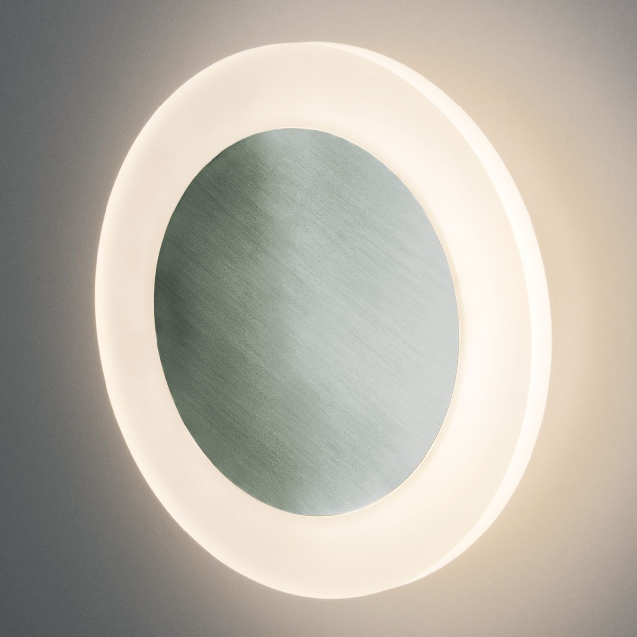 Настенный светодиодный светильник Eurosvet Around 40140/1 LED серебро