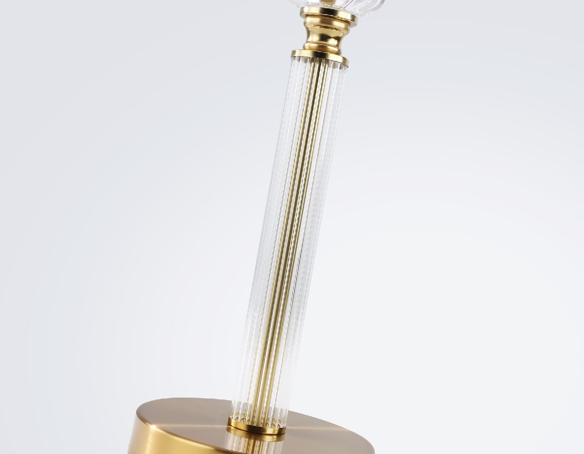 Настольная лампа Ambrella Light High Light Heigh Light LH71027 УЦ