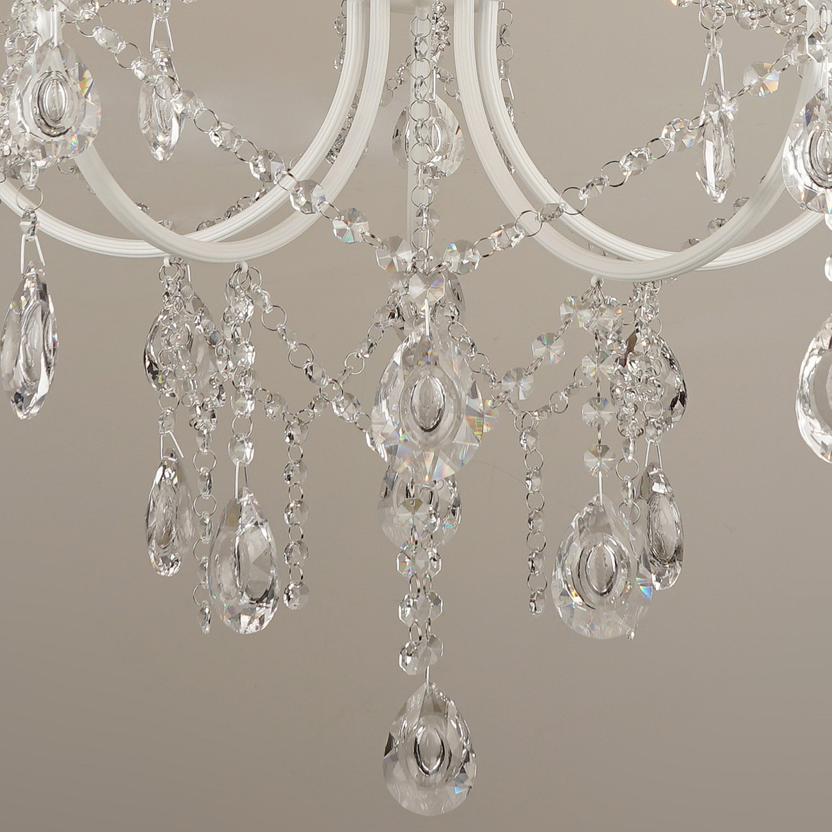 Подвесная люстра Reluce 04457-0.4-05