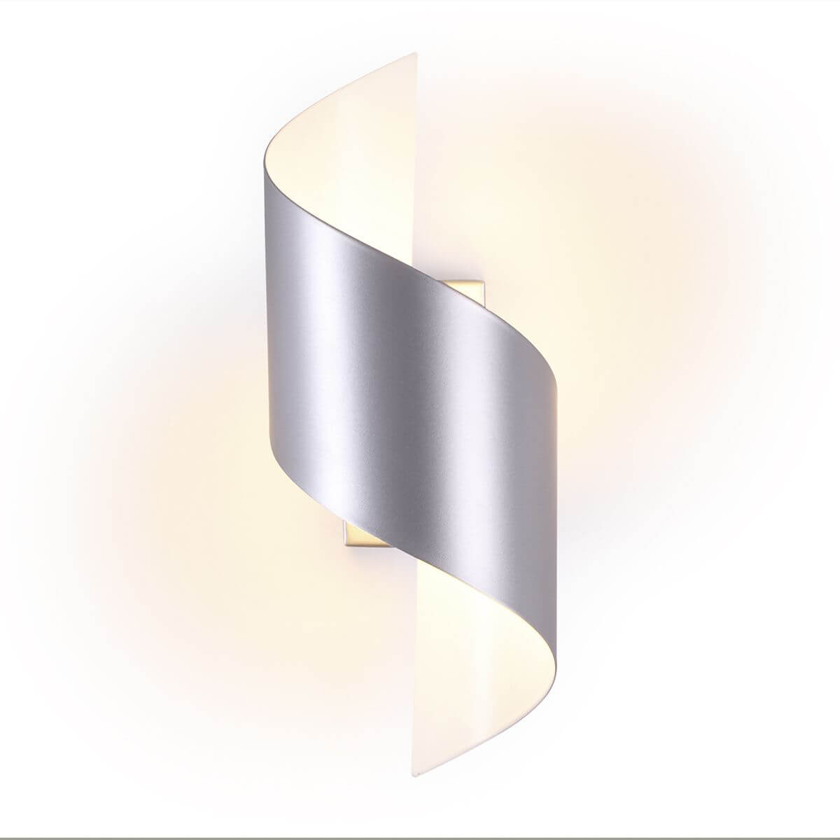 Настенный светодиодный светильник Odeon Light Boccolo 3800/5WL