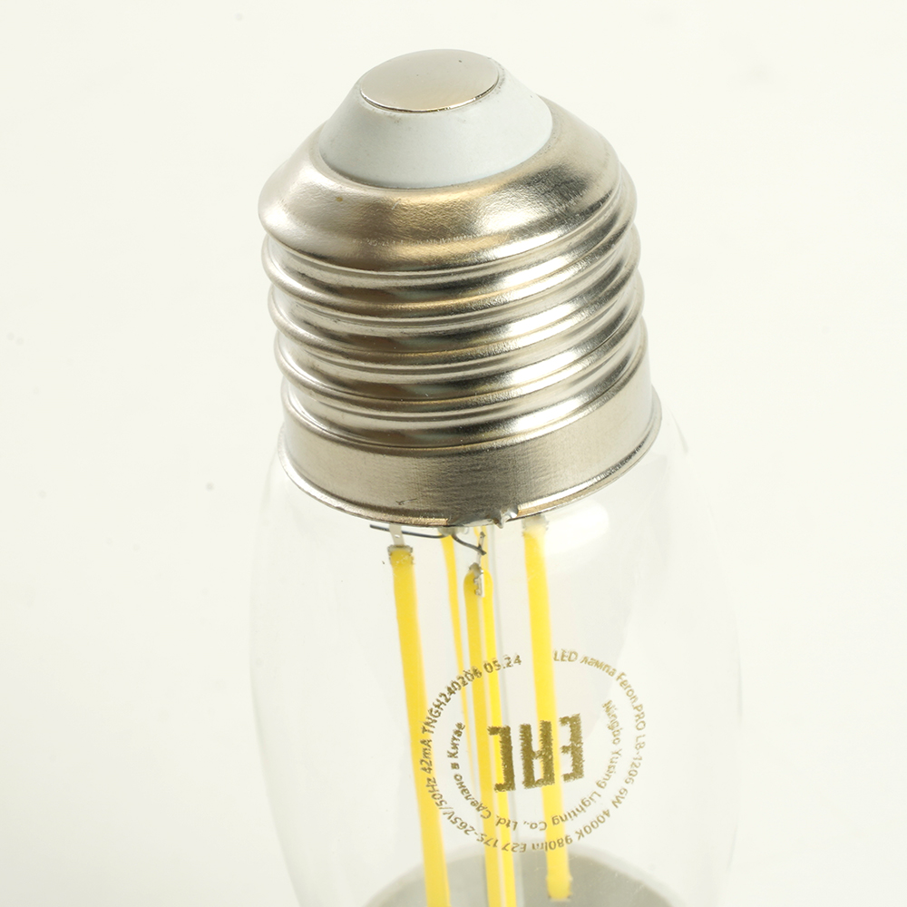 Светодиодная лампа Feron LB-1208 E27 8W 6400K 51243