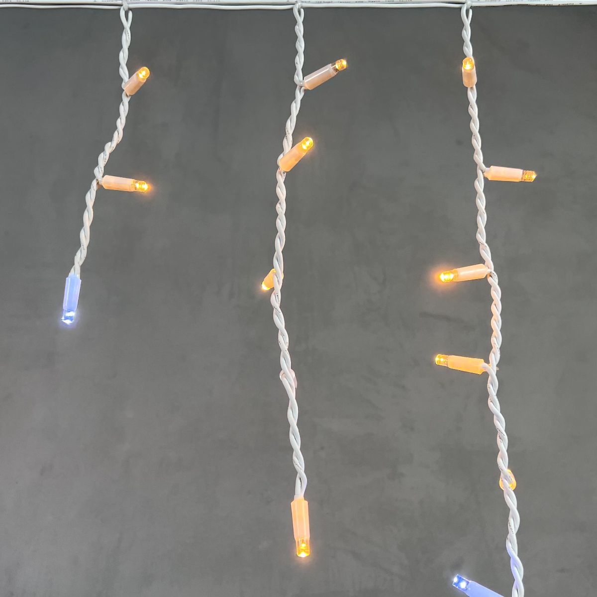 Гирлянда Бахрома Laitcom (LTC) LL120BLW-8-2EWW