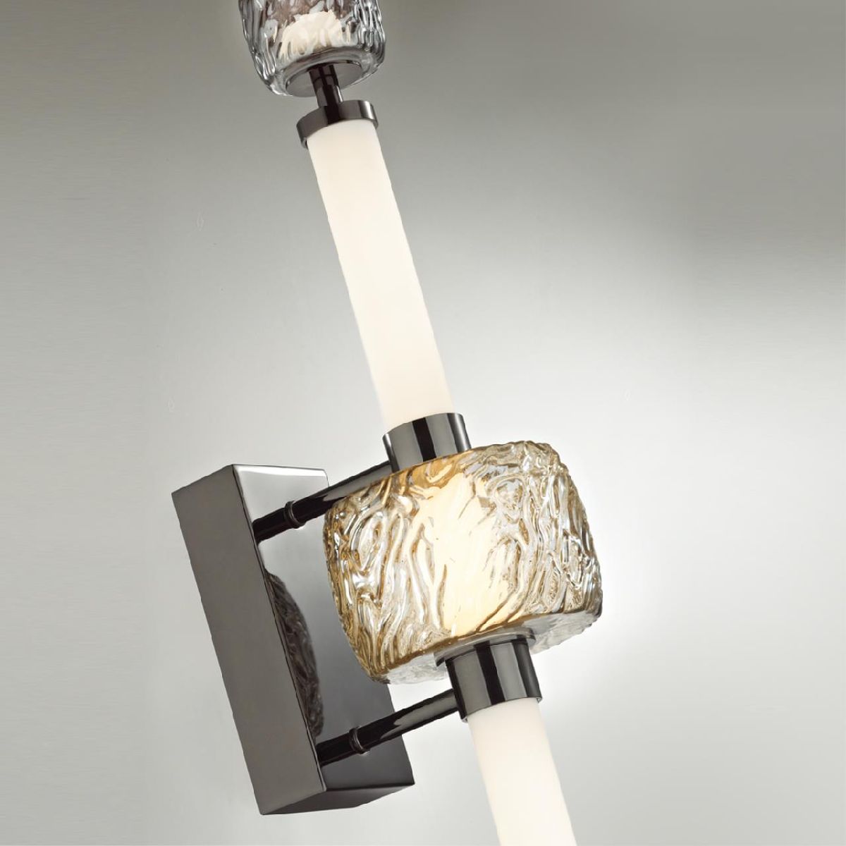 Бра светодиодное Odeon Light Kliff 5427/28WL