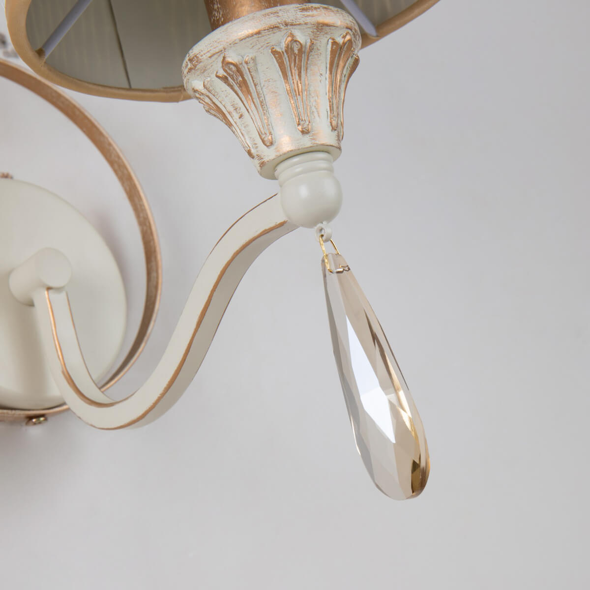 Настенный светильник Favourite Charlotte 2695-1W