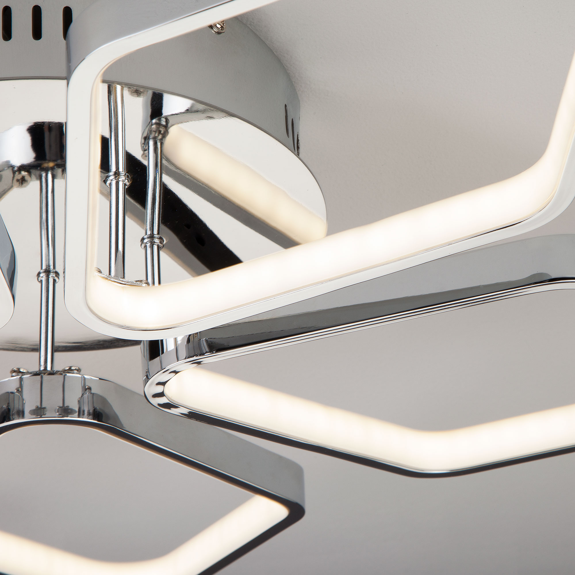 Потолочный светодиодный светильник Eurosvet Kalifea 90081/5 хром