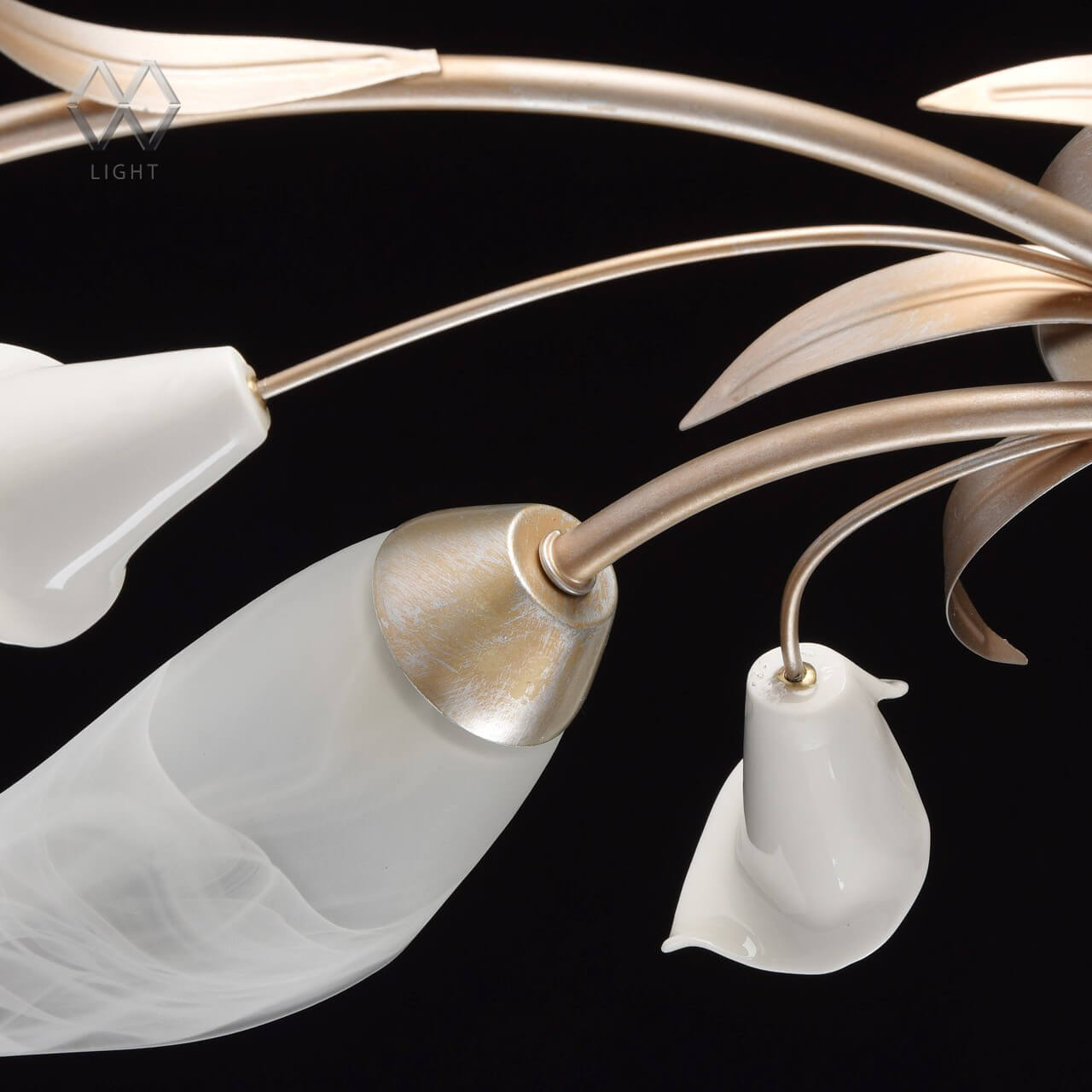 Потолочная люстра MW-Light Восторг 19 242016306 в Москве