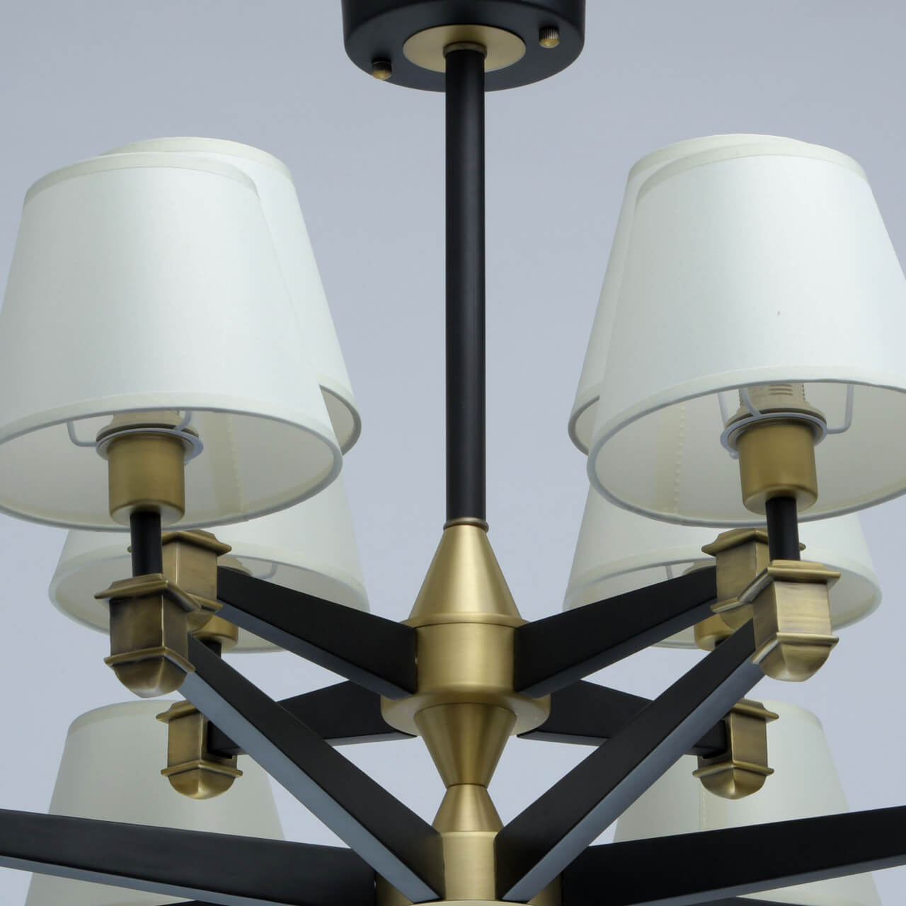 Потолочная люстра MW-Light ДельРей 700013512