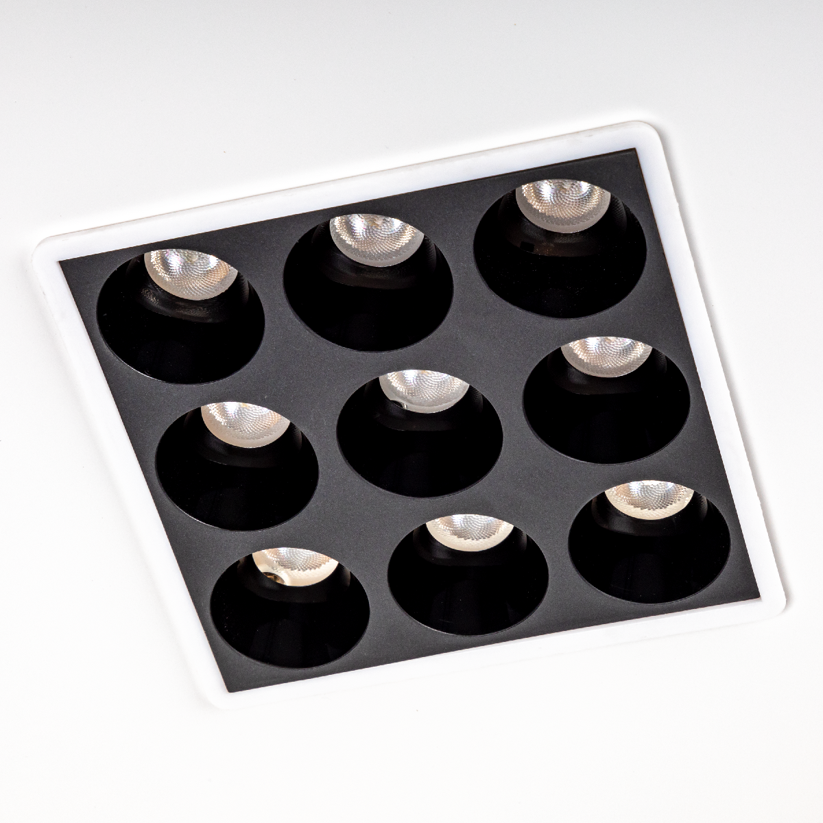 Потолочная люстра Ritter Galassia 51578 8