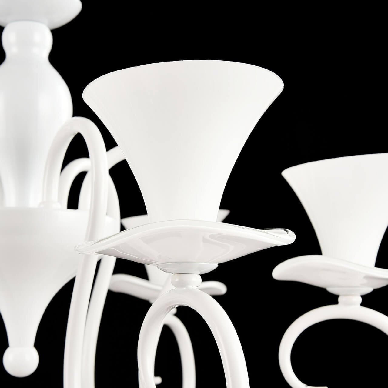 Подвесная люстра Freya Fabre FR2001-PL-06-W в Москве