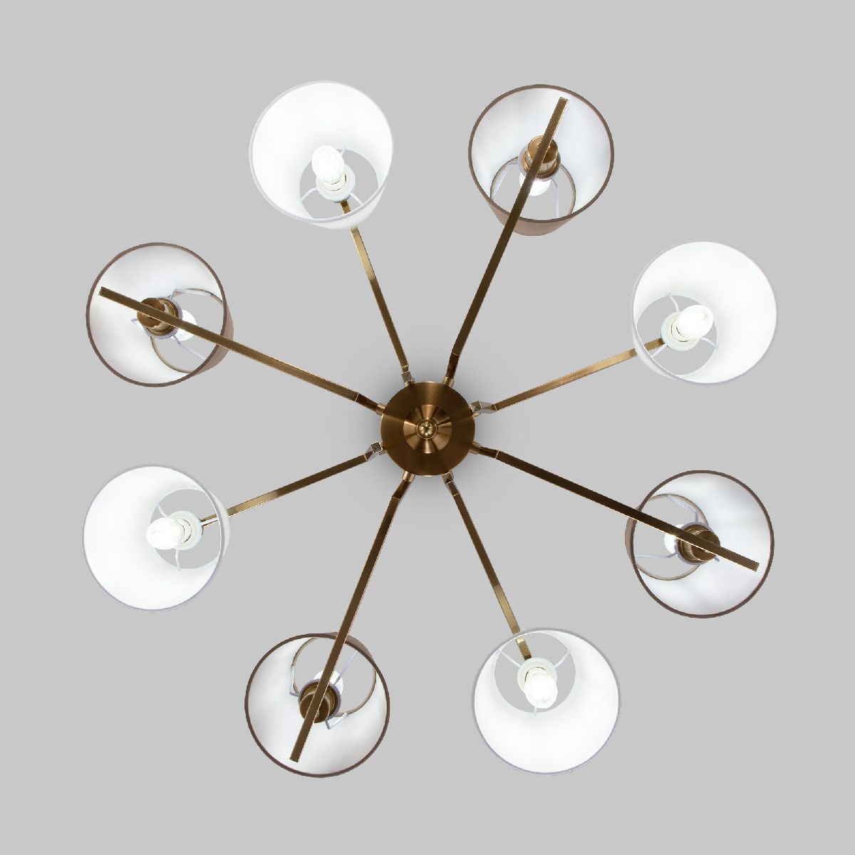 Люстра на штанге Eurosvet Ozark 60149/8 латунь Smart a064981