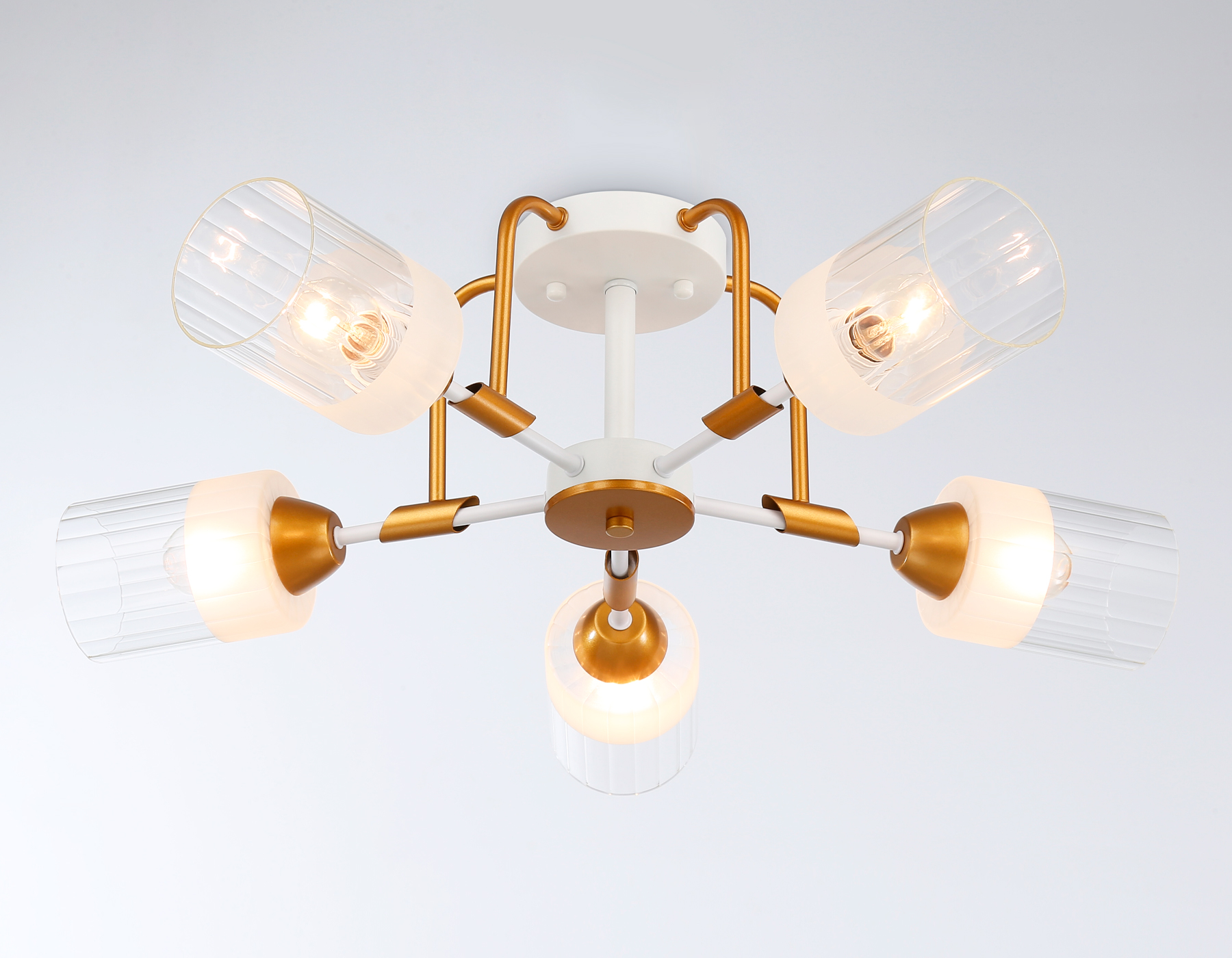 Люстра на штанге Ambrella Light Modern TR303323