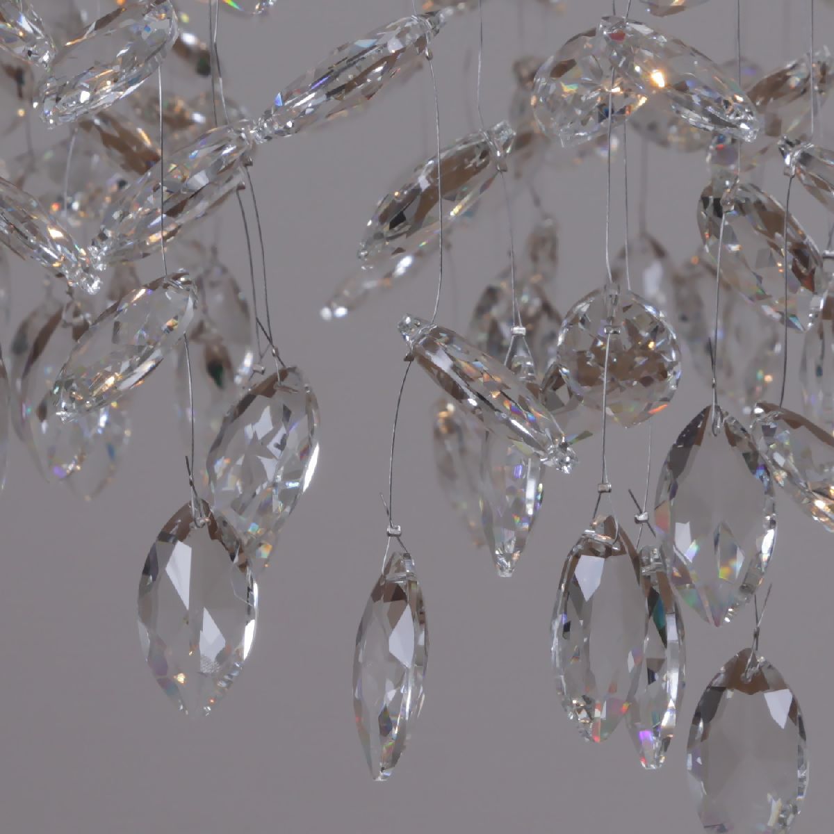 Подвесная люстра Reluce 08180-0.4-06 CR