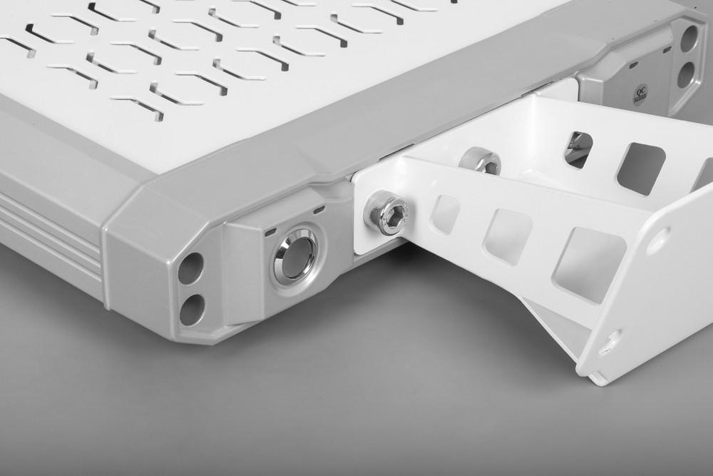 Уличный светодиодный консольный светильник на солнечной батарее Feron SP2334 32028