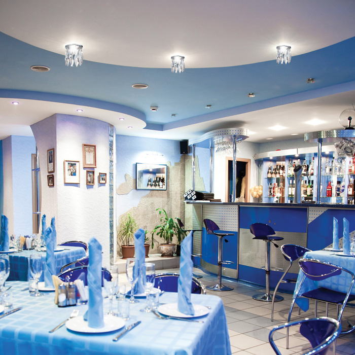 Встраиваемый светильник Novotech Crystals 369259