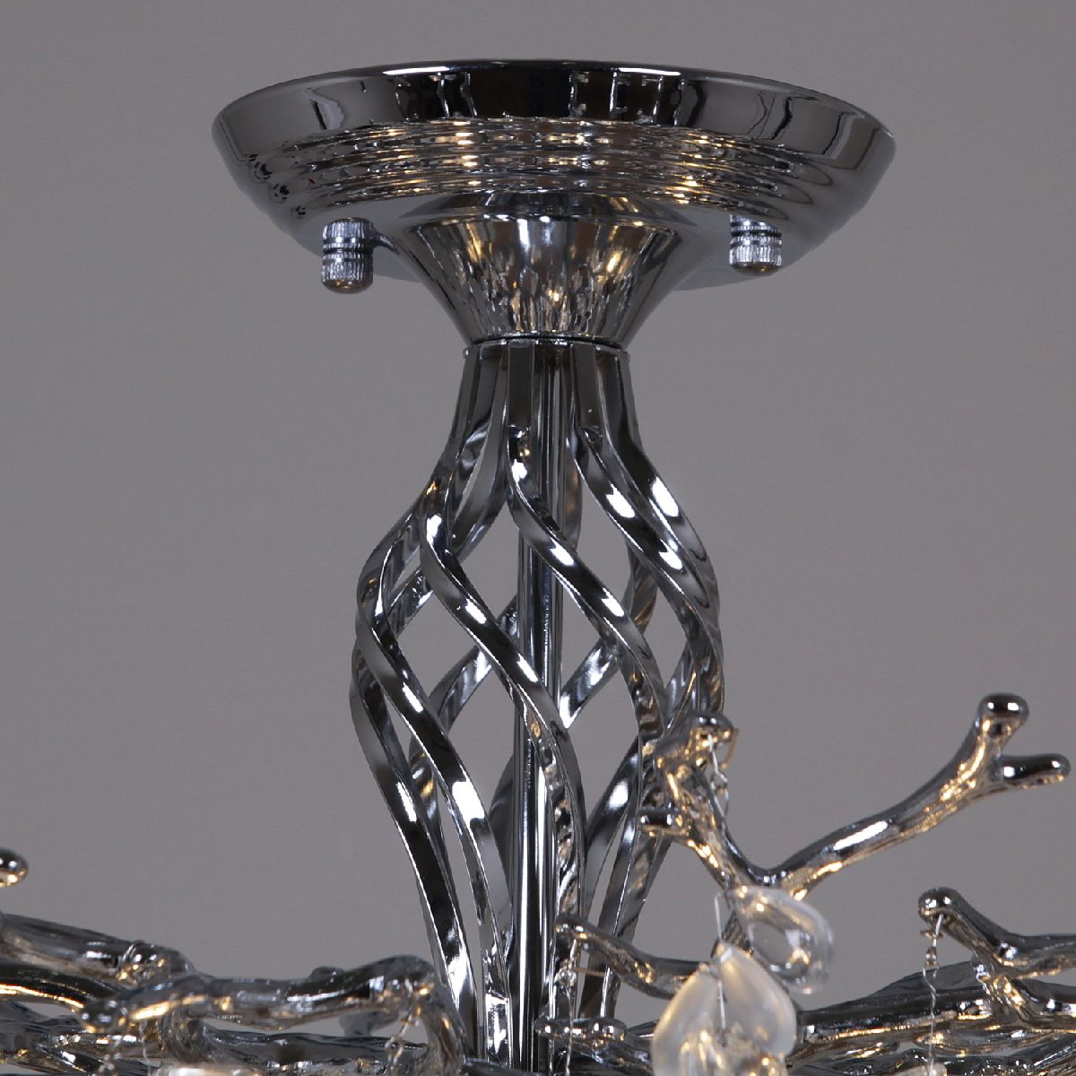 Потолочная люстра Reluce 33008-3.3-06C