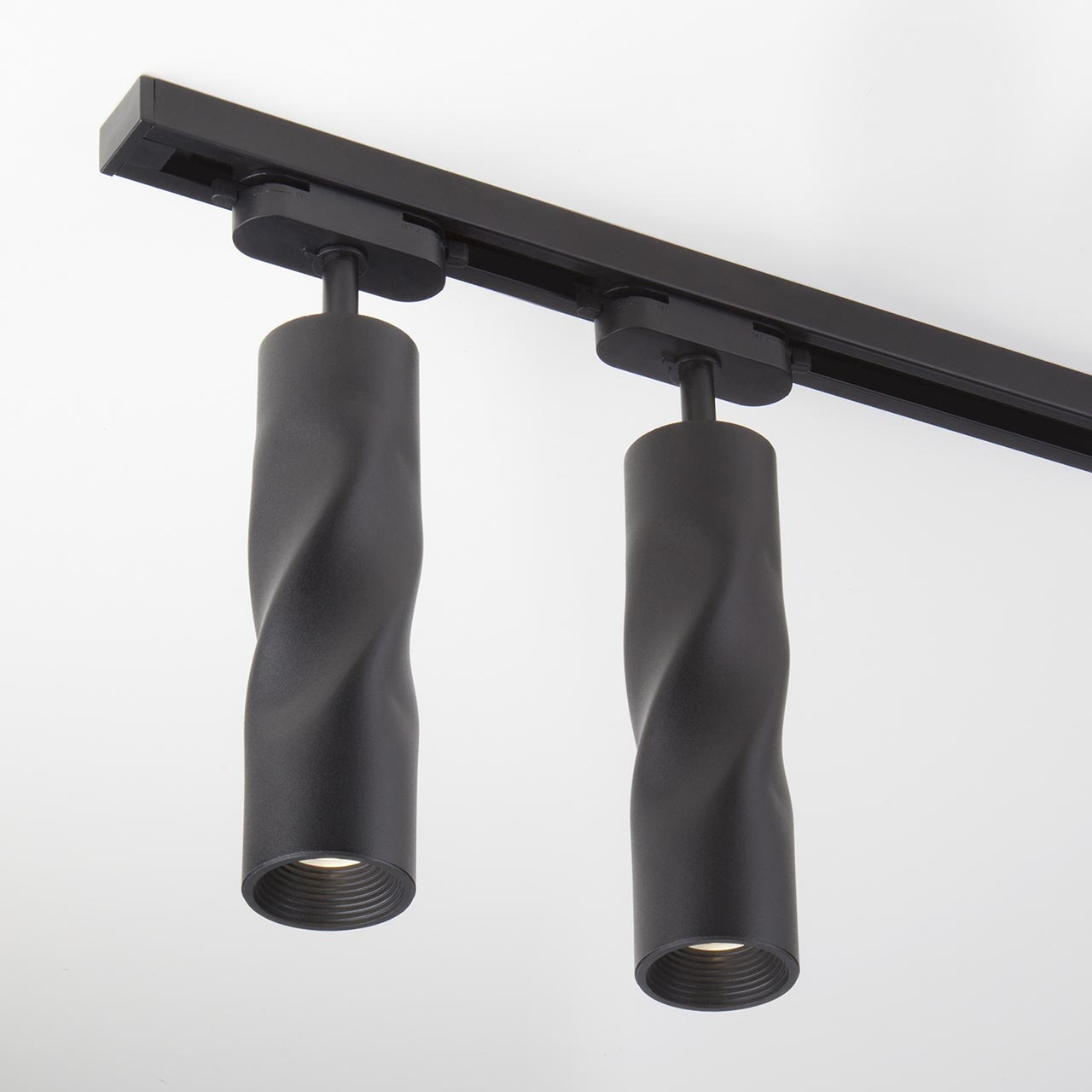 Трековый светодиодный светильник Elektrostandard Royal черный 5W 4200K LTB26 4690389123504