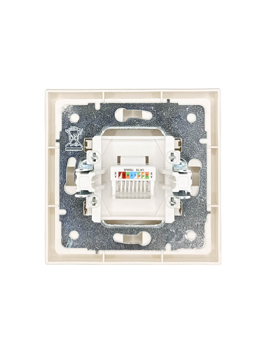 Розетка компьютерная слоновая кость Lezard Zima 704-9088-139