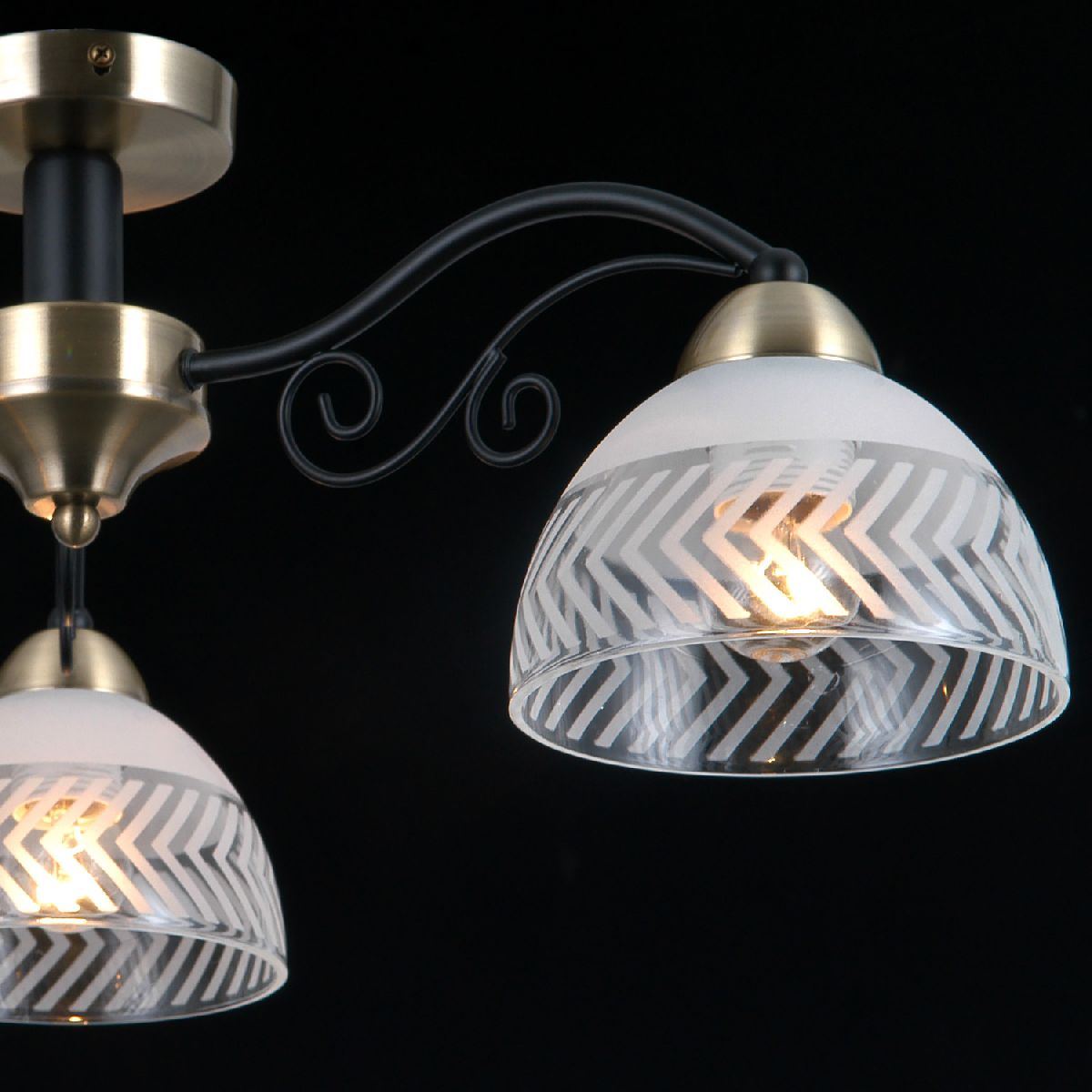 Потолочная люстра Illumico IL0435-3CSQ-24 BK AB SPICA