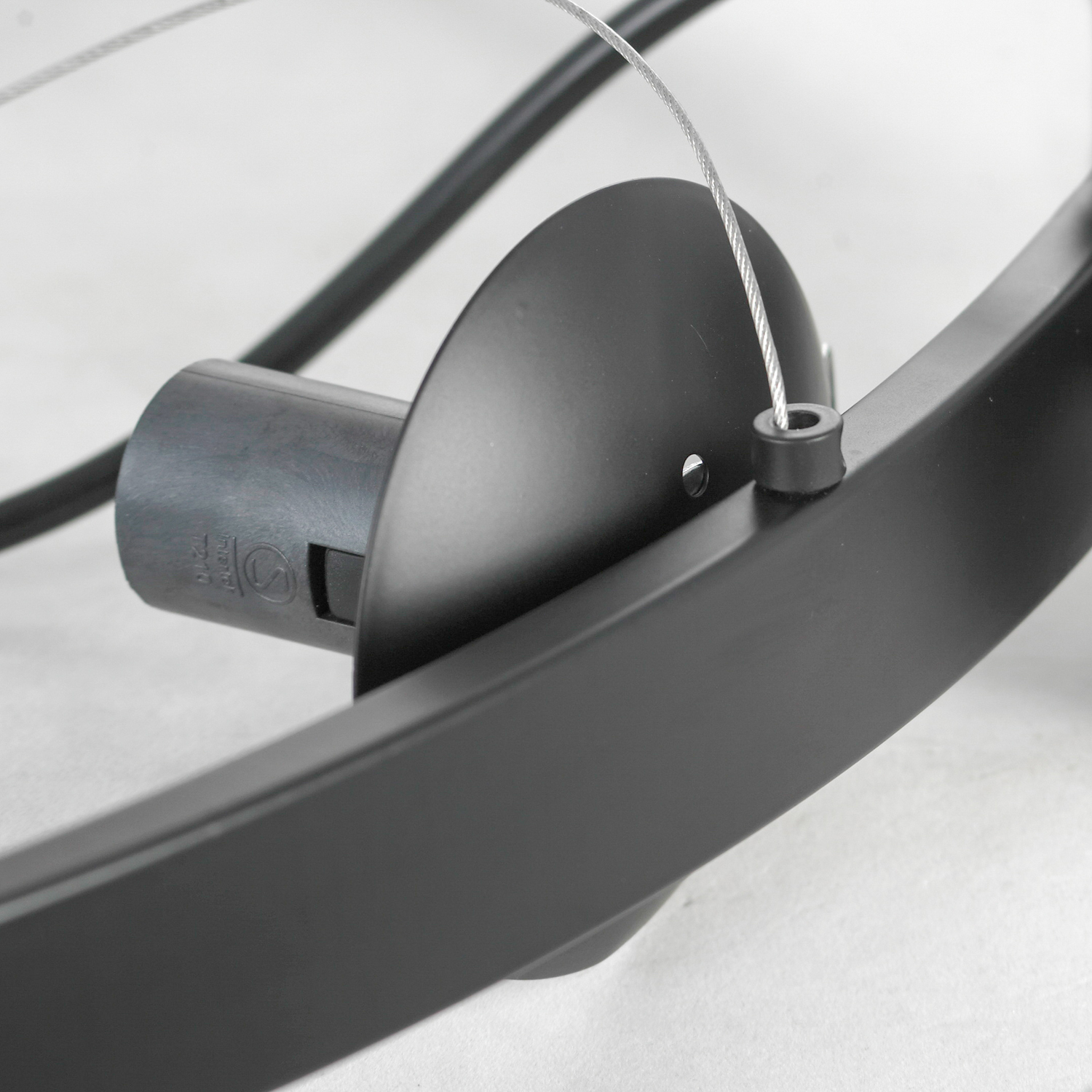 Подвесная люстра Lussole Loft Fishers LSP-8797