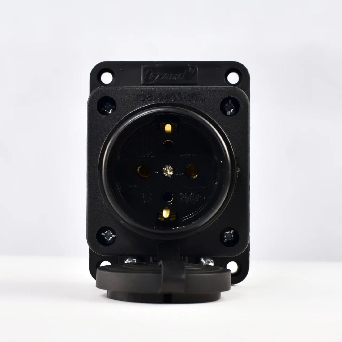 Розетка наружная прямая с заглушкой Lezard Каучук 106-0400-0103/103