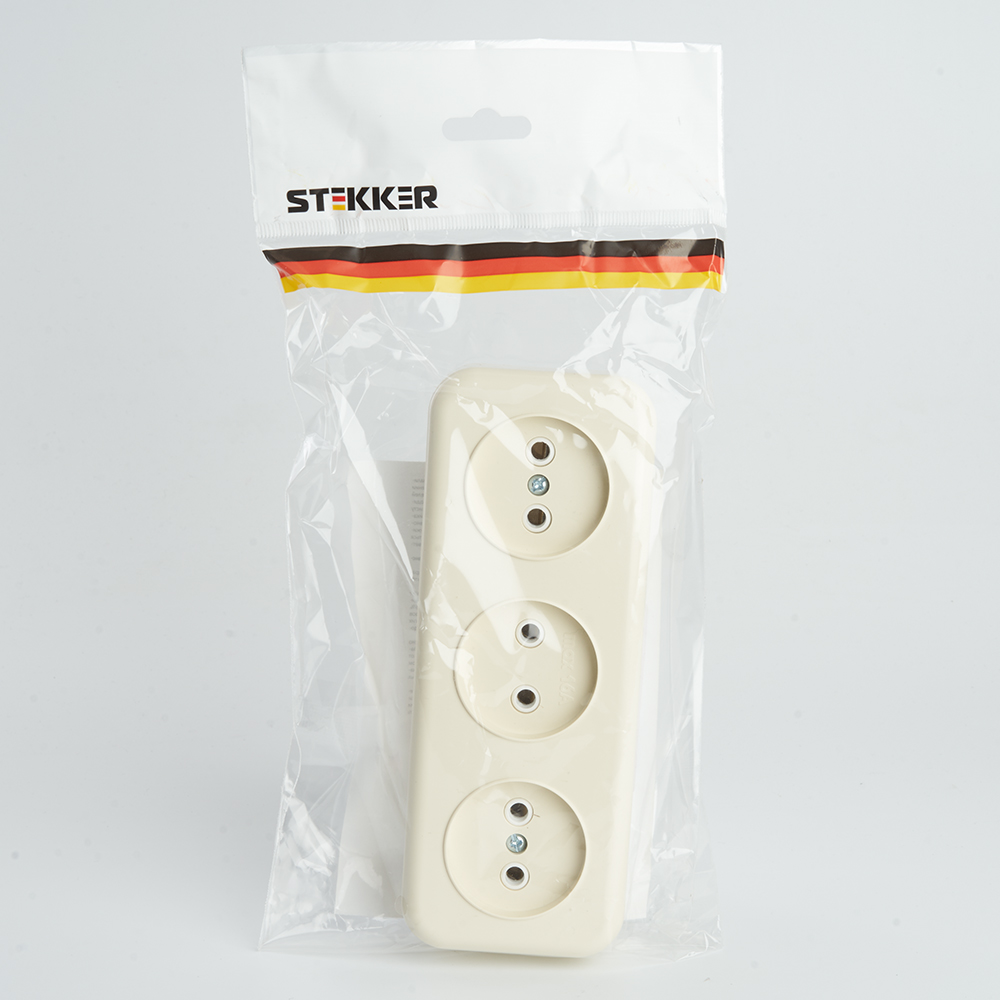 Розетка 3-местная б/з Stekker Брест 49055