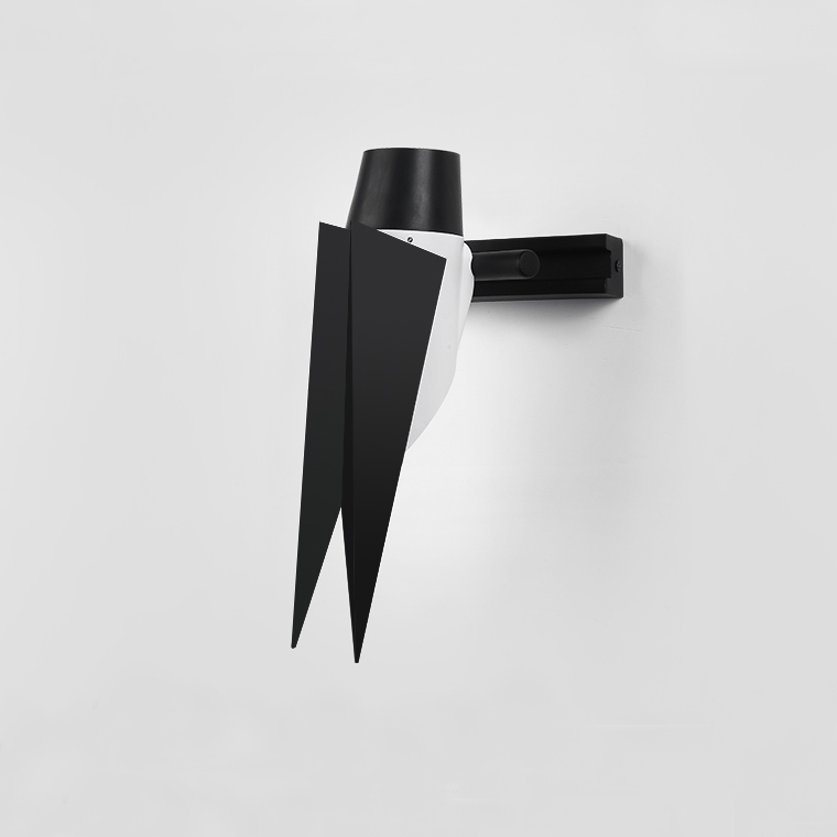 Настенный светильник ImperiumLoft Strizh 134745-22