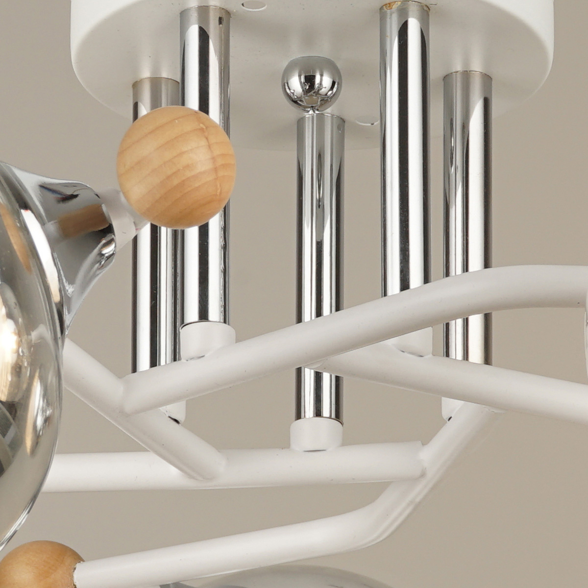 Потолочная люстра Reluce 03610-0.3-05