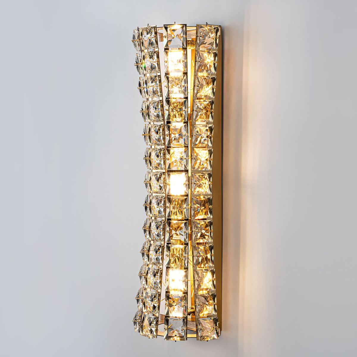 Настенный светильник Modelux ML.557.03 GD