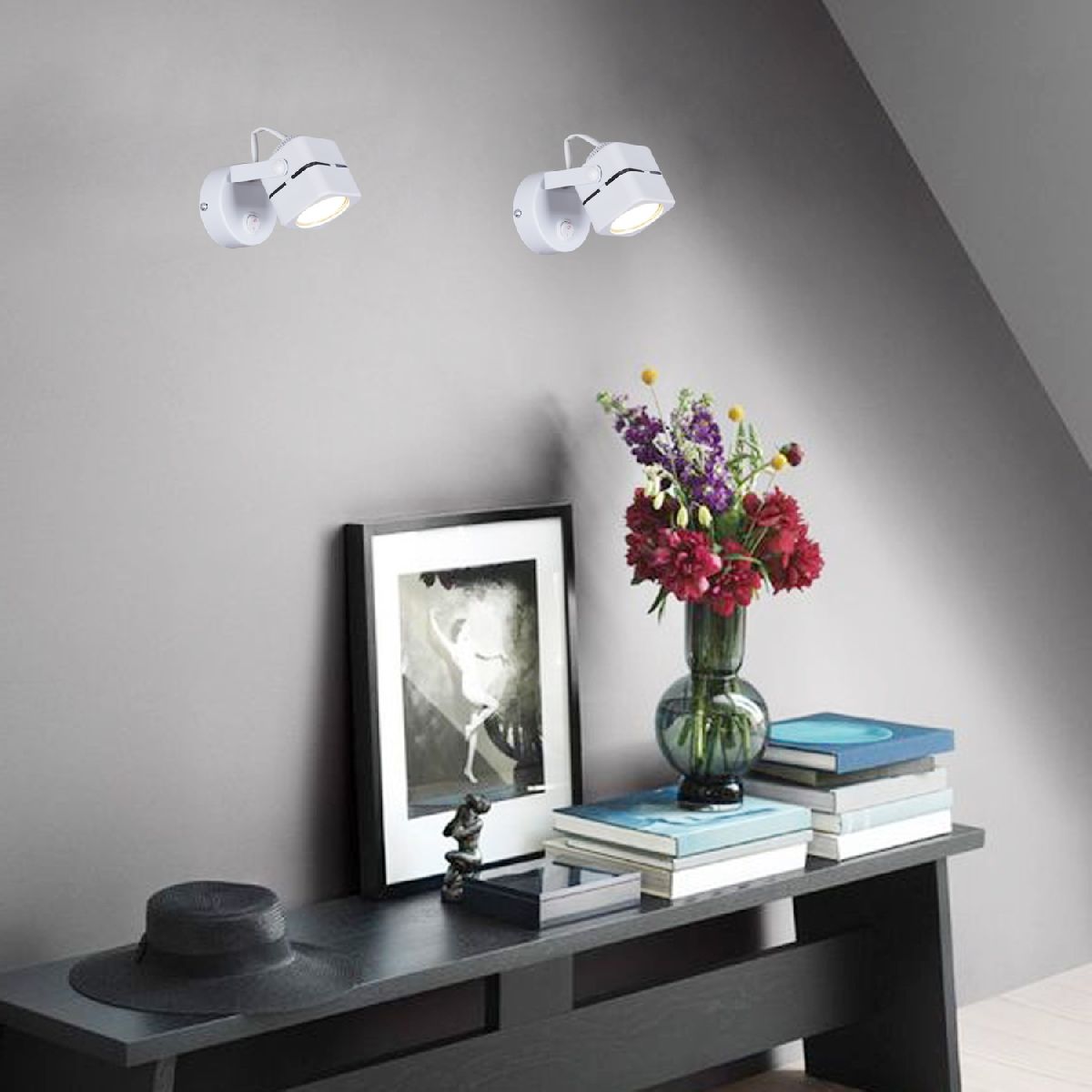 Спот Reluce 16022-9.5-001CT MR16 WT