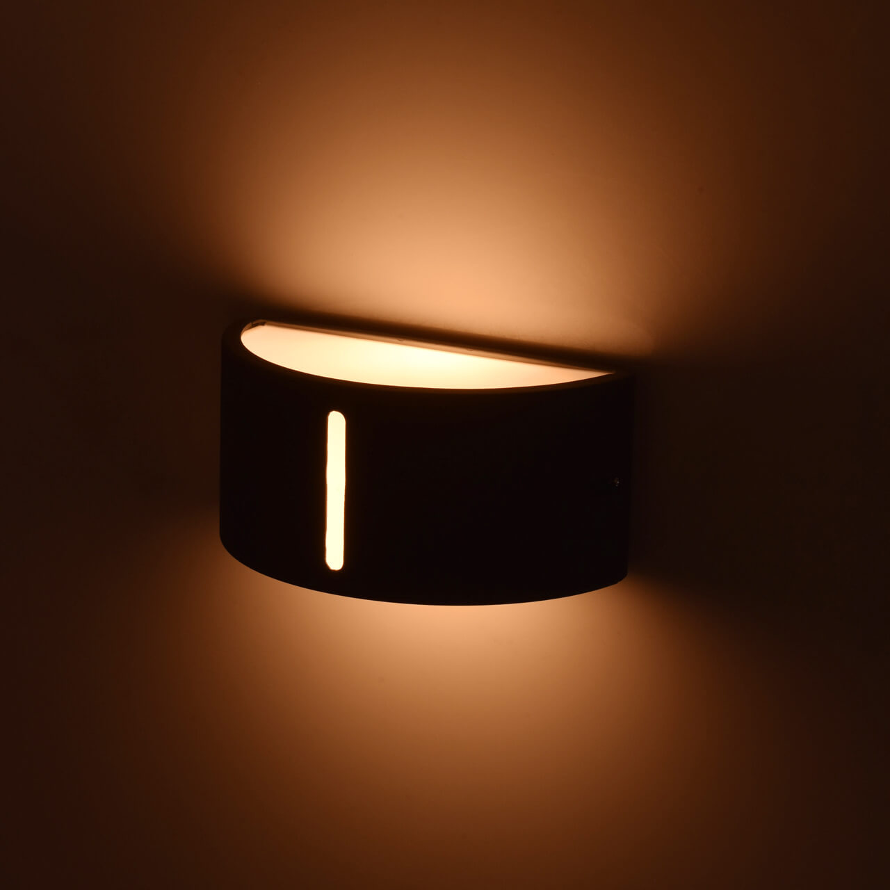 Уличный настенный светильник De Markt Меркурий 807022201