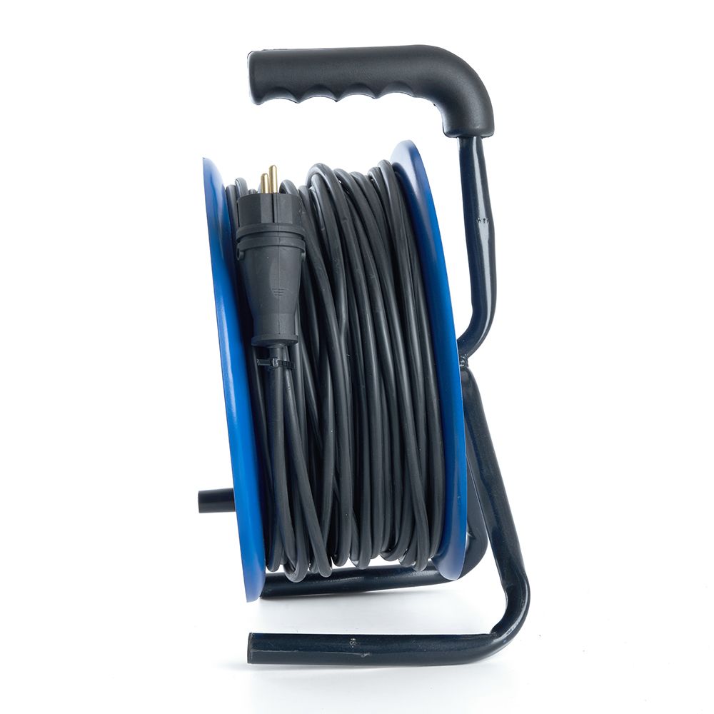 Удлинитель на металлической катушке 4-местный Stekker PRF02-31-30 30м 39786