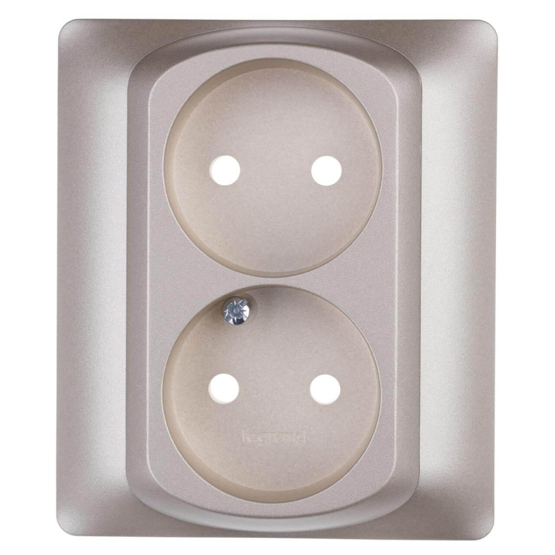 Лицевая панель Legrand Galea Life розетки 2х2К титановая 771432