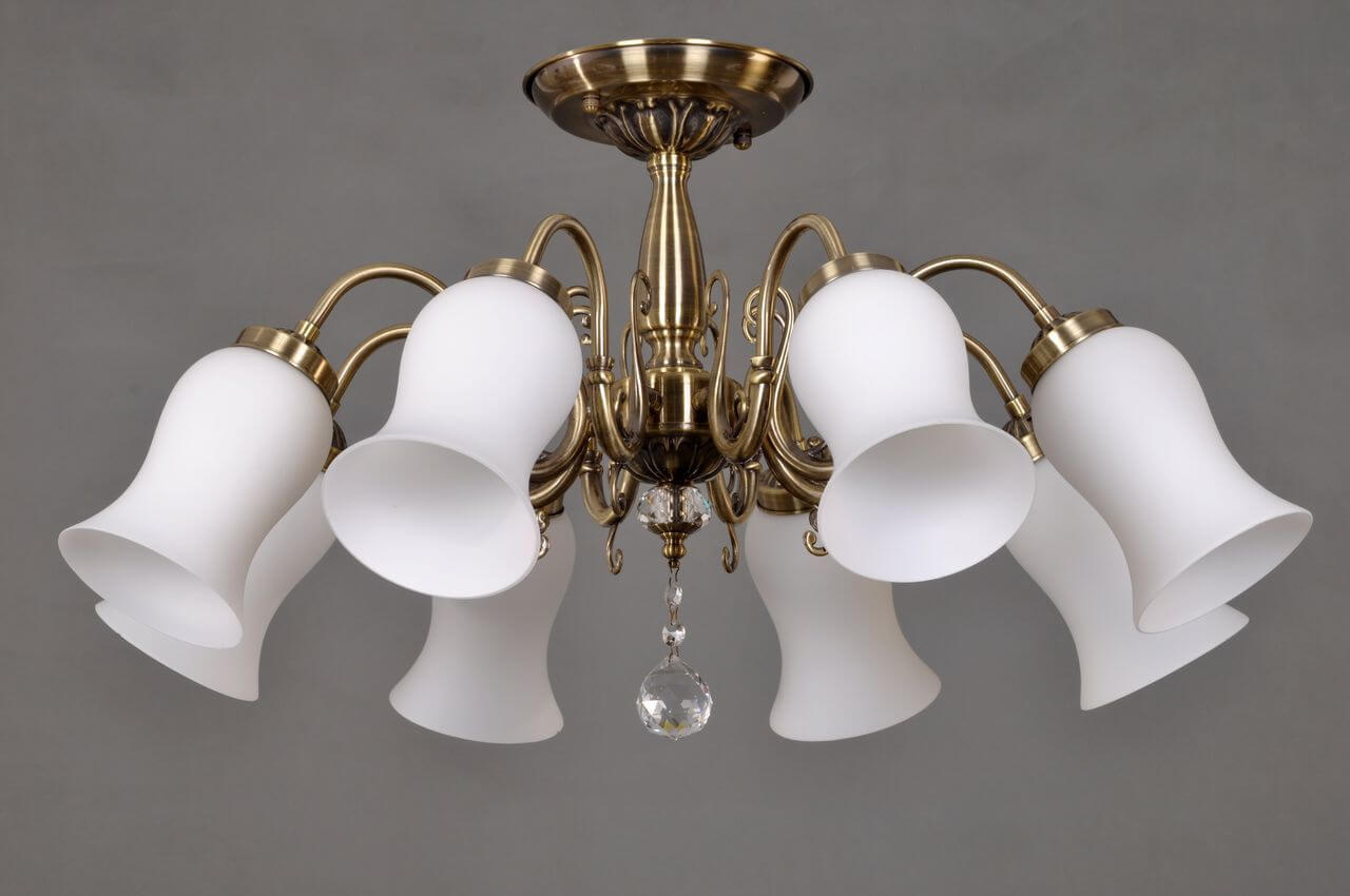 Потолочная люстра Omnilux OML-46007-08