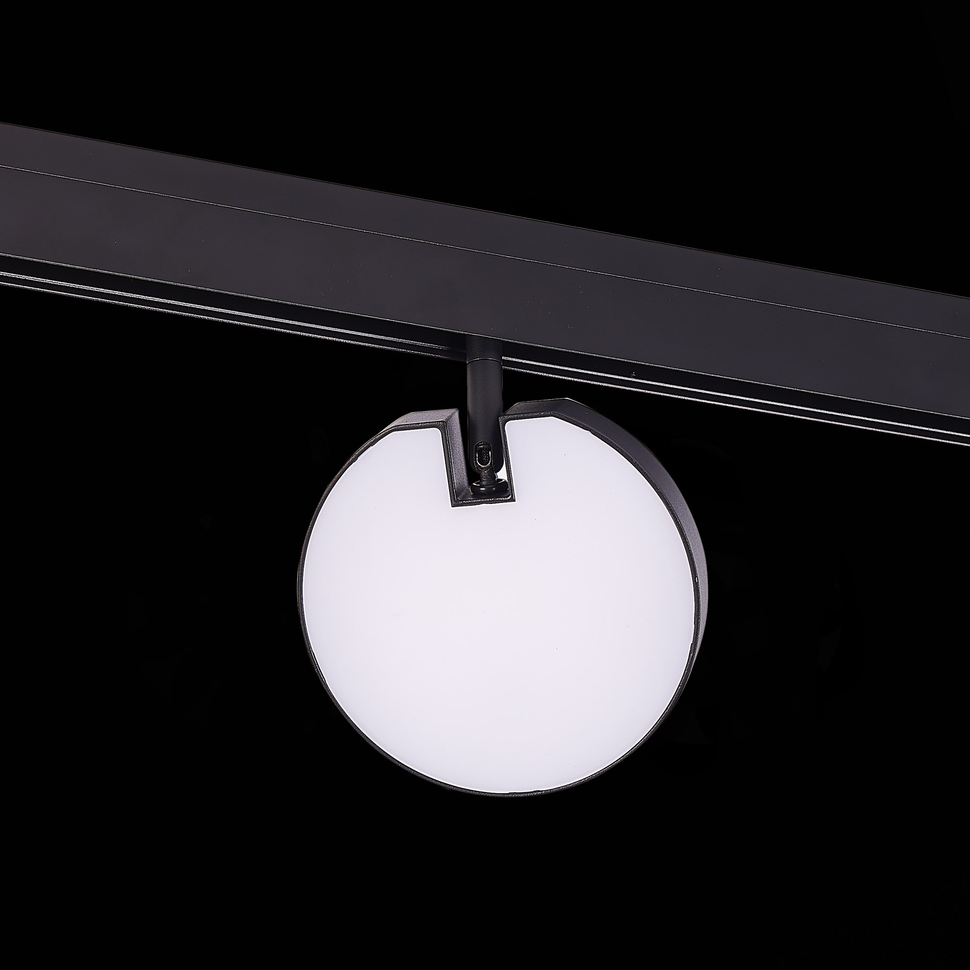 Трековый светильник ST Luce Tale ST359.436.15