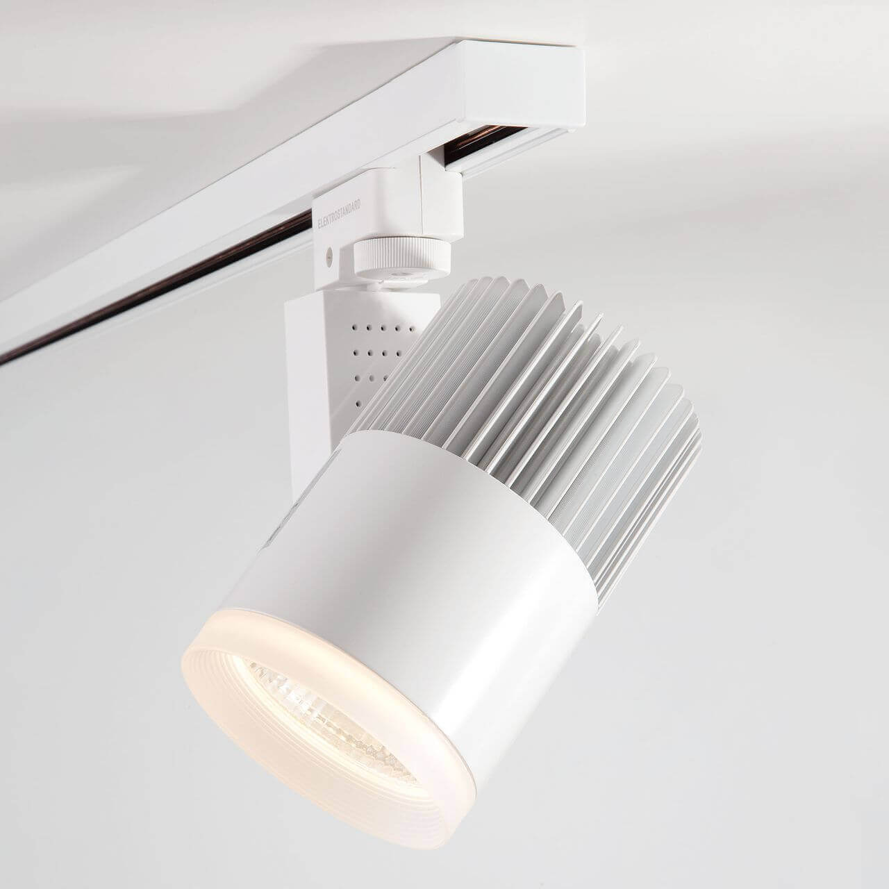 Трековый светильник Elektrostandard Accord Белый 30W 4200K (LTB43) трехфазный 4690389138485