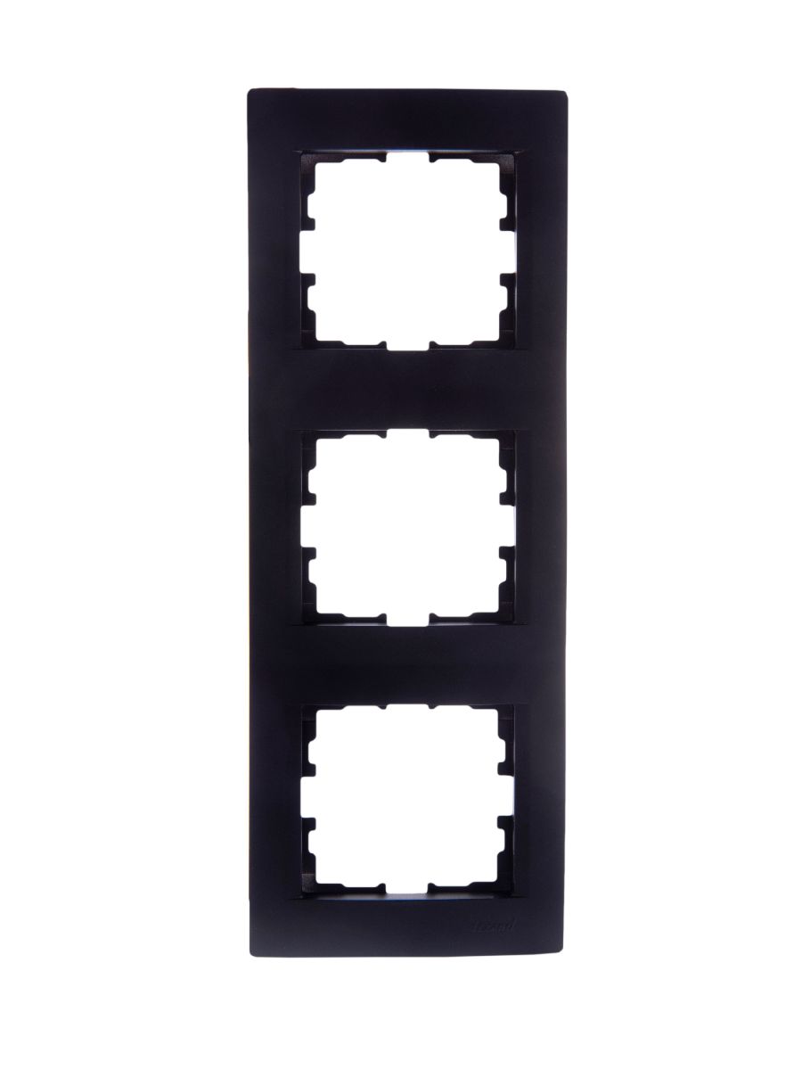 Рамка 3-местная вертикальная Lezard Karina 707-4200-153