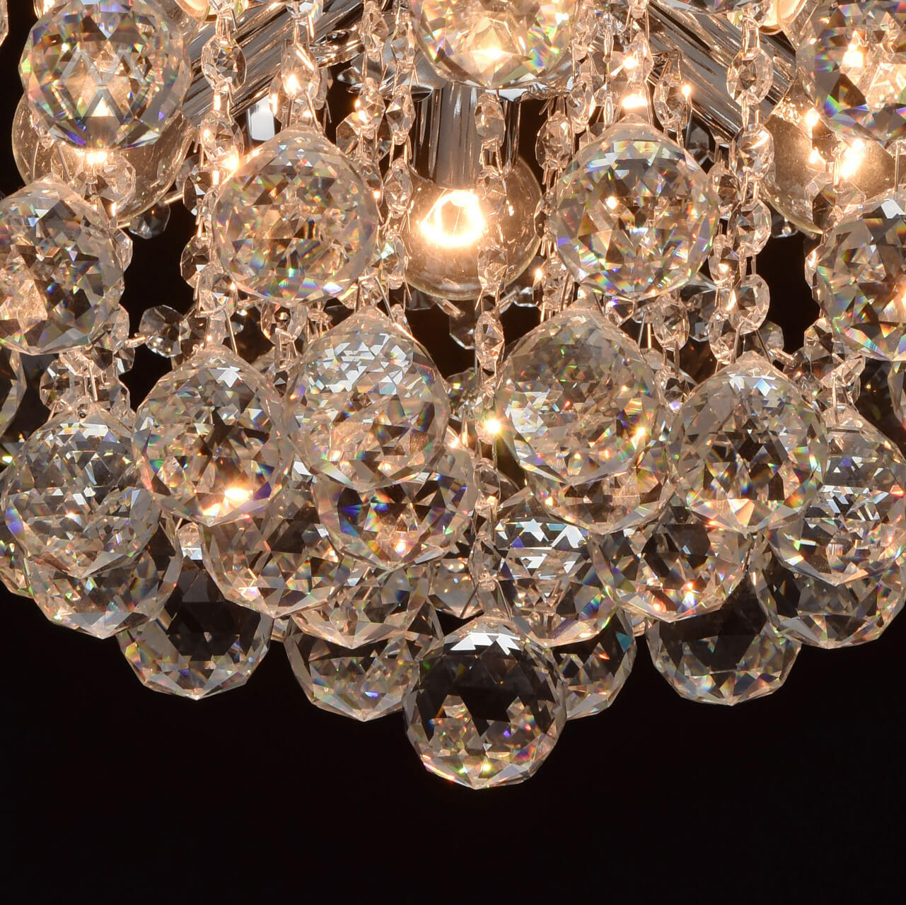 Потолочная люстра MW-Light Жемчуг 232017608 в Москве